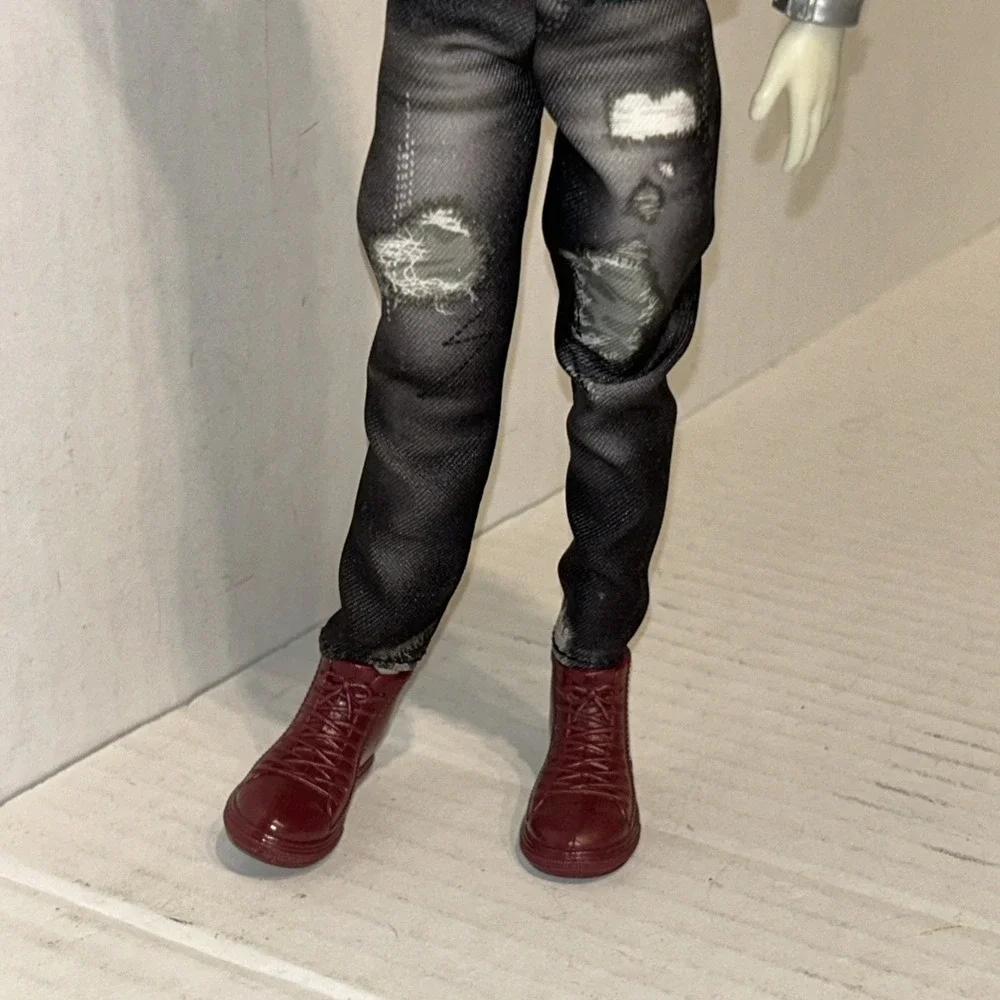 Disney Zombies Zed Doll Green Hair 12-Inch Collectible‎ Action Figure A4
